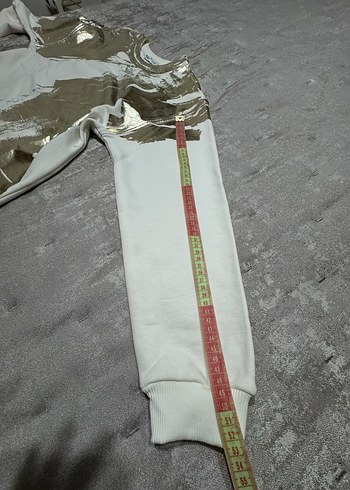 Kadın Krem rengi altın renkli baskılı Uzun Kollu Sweatshirt - Görsel 6