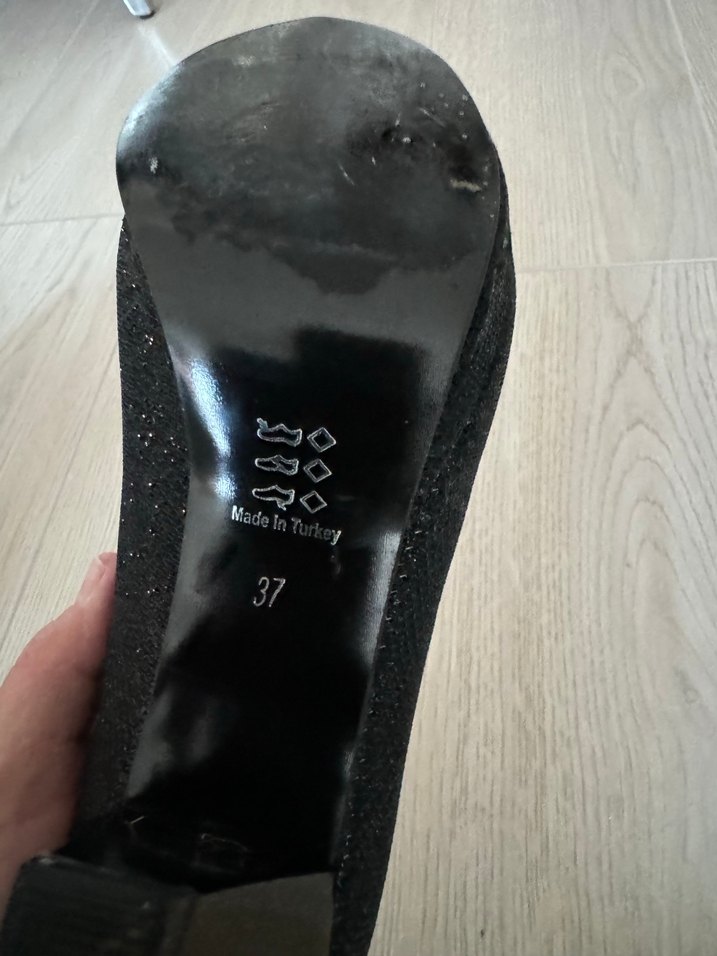 Siyah ışıltılı Dolgu Topuklu Kadın Ayakkabı - Görsel 5