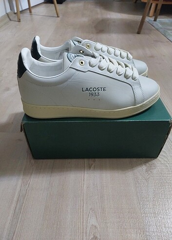 Lacoste 