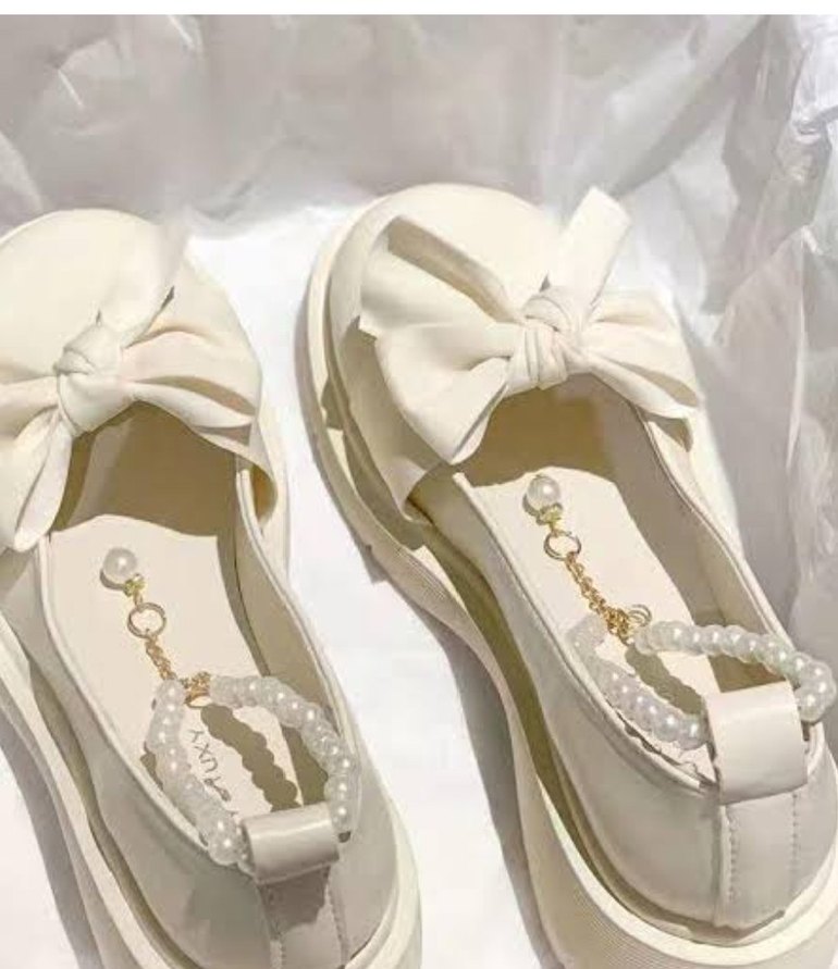 Beyaz Fiyonk Detaylı Kız Çocuk Babet - Görsel 4