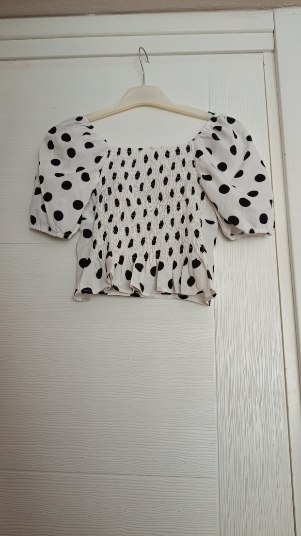 Düğmeli Beyaz Puantiyeli Mini Bluz - Görsel 2