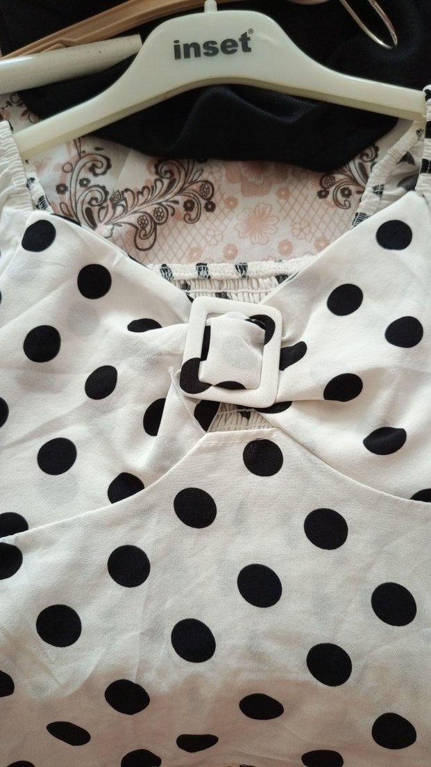 Düğmeli Beyaz Puantiyeli Mini Bluz - Görsel 3