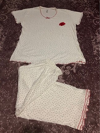 m Beden beyaz Renk Penye Bermuda Pijama Takımı