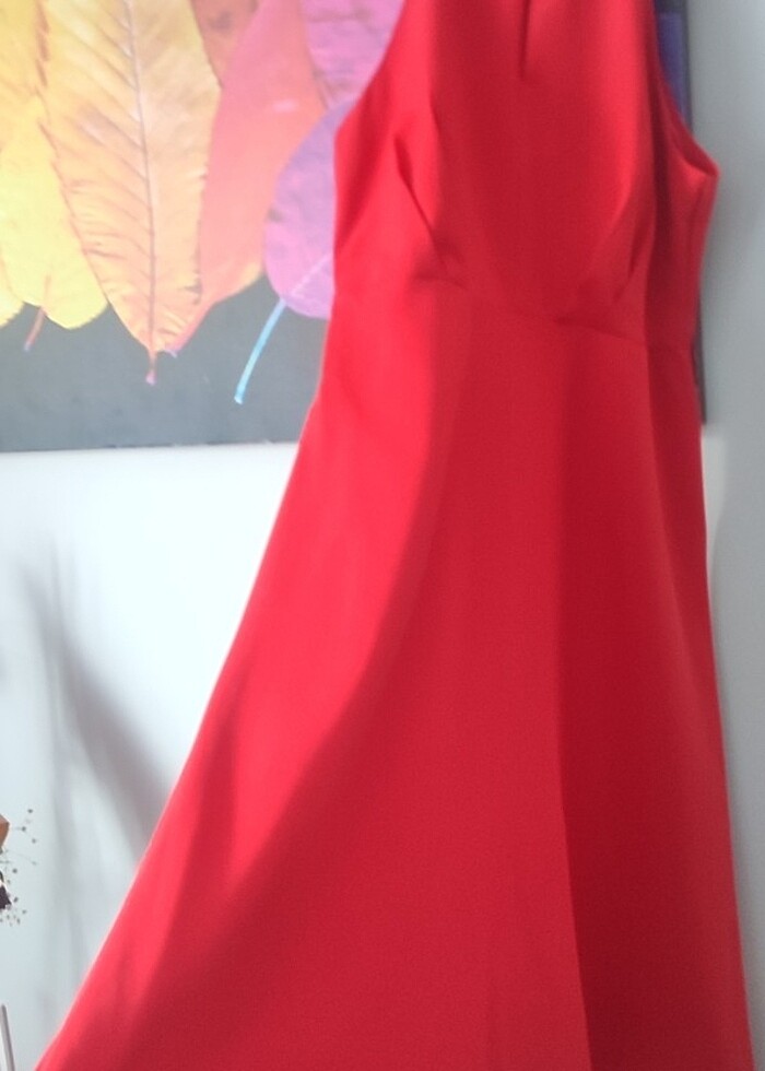 Kırmızı elbise  - Görsel 4