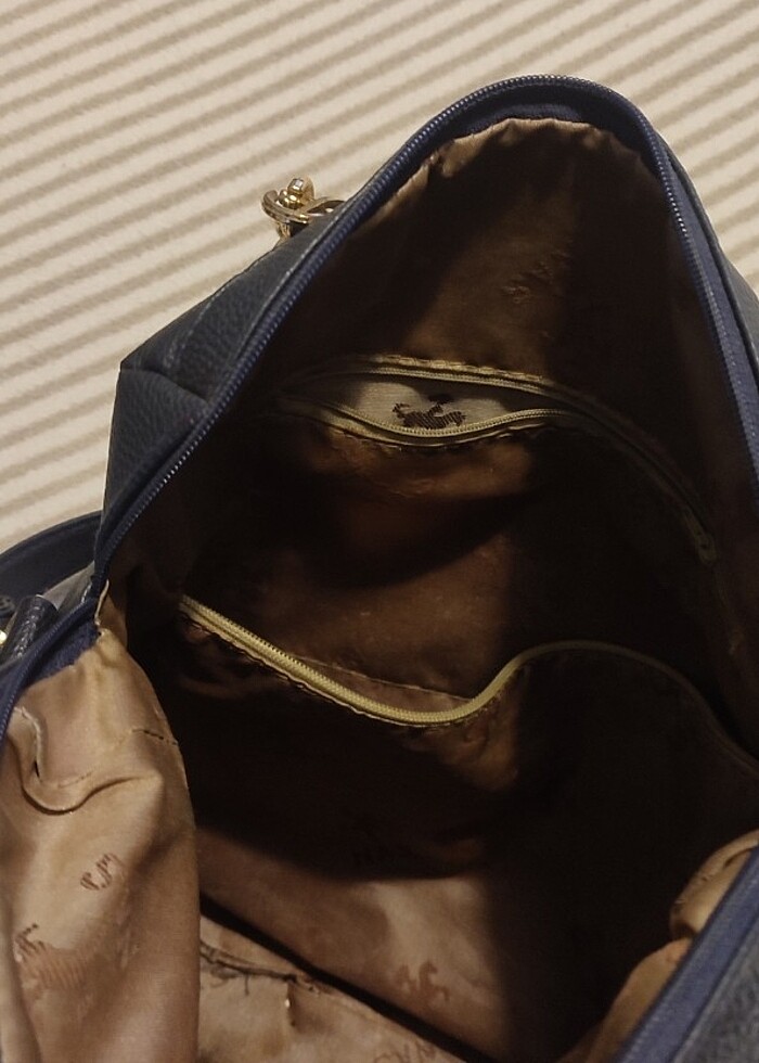 Suni deri lacivert geniş çanta  - Görsel 3