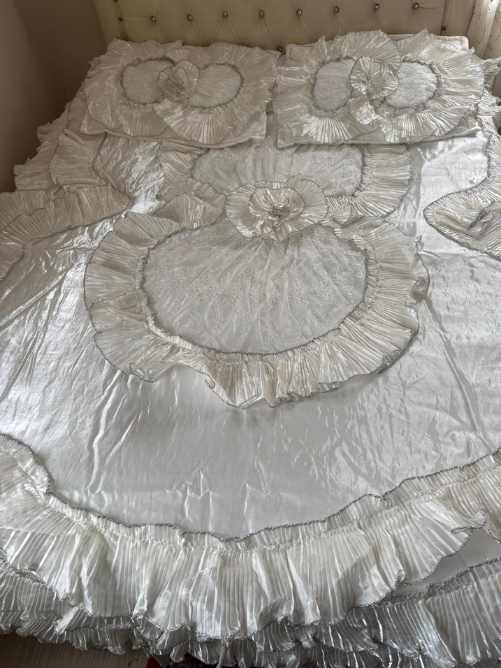 Nakışlı Beyaz Gri ekru krem Yatak Örtüsü - Görsel 2