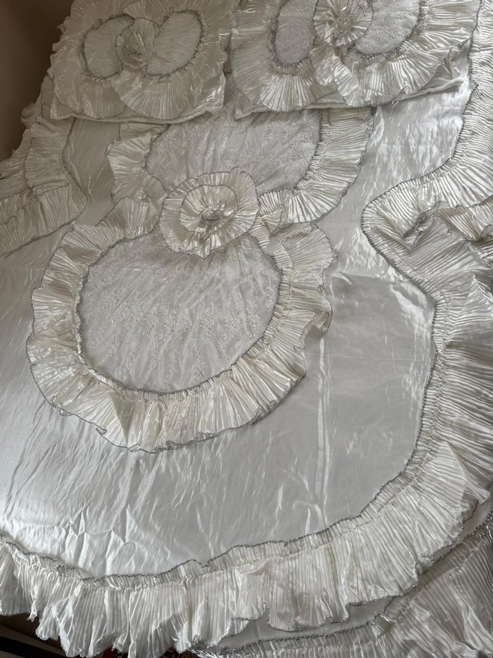 Nakışlı Beyaz Gri ekru krem Yatak Örtüsü - Görsel 4