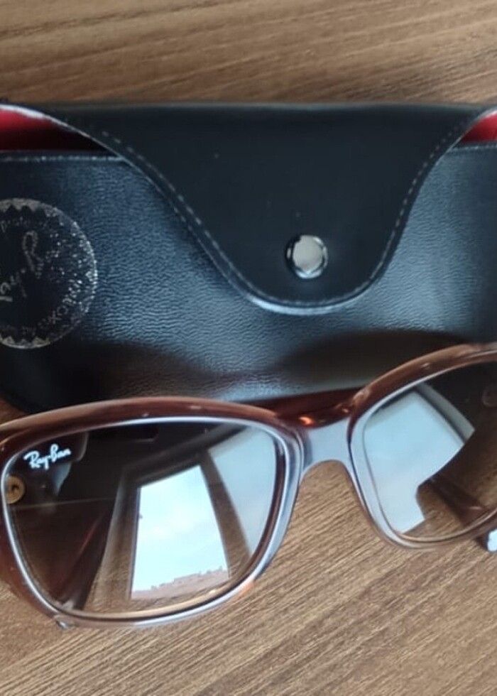 Ray-Ban kadın güneş gözlüğü - Görsel 3