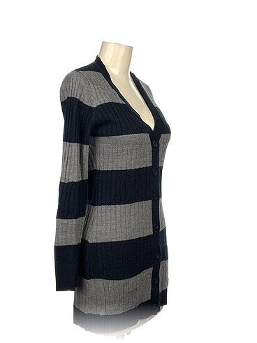 Vintage Love PreLoved Hırka %70 İndirimli.
