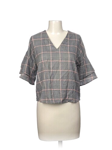 Koton T-shirt %70 İndirimli.