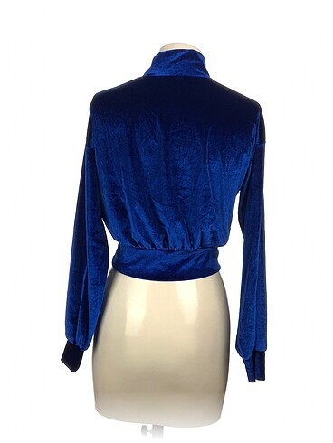 m Beden PreLoved Sweatshirt %70 İndirimli.