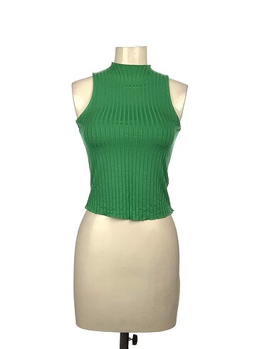 Stradivarius Bluz %70 İndirimli.