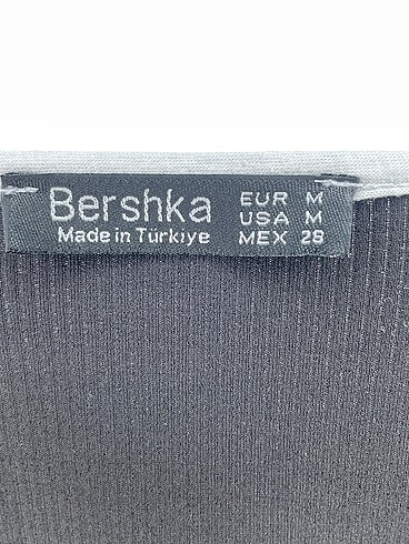 m Beden siyah Renk Bershka Uzun Elbise %70 İndirimli.