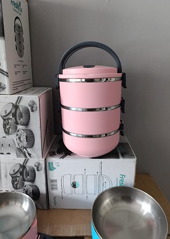 Pastel Pembe 3 Katmanlı Yemek Kabı