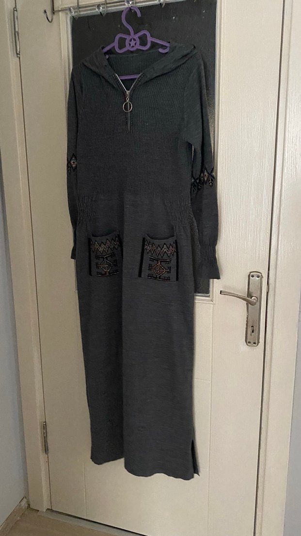 Nakışlı Gri Bohem Uzun Triko Elbise - Görsel 5