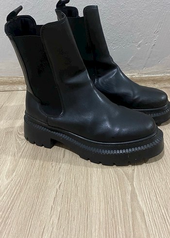 Siyah Platform Topuklu Gotik Kadın Bot - Görsel 5