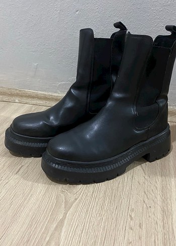 Siyah Platform Topuklu Gotik Kadın Bot - Görsel 3