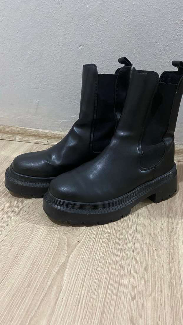 Siyah Platform Topuklu Gotik Kadın Bot - Görsel 3