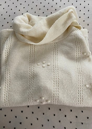 Beyaz Nakışlı Triko Boğazlı Kadın Kazak - Görsel 7