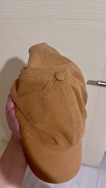 zara yeni camel şapka