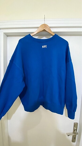 m Beden Mavi sweatshirt