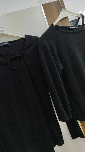 İki tane siyah bluz biri xl diğeri s beden