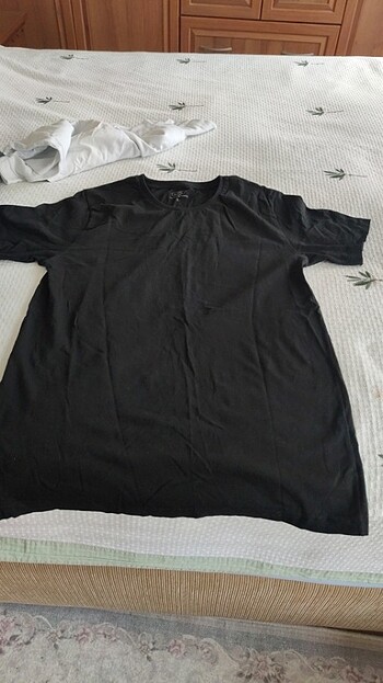 Erkek düz siyah renk XL beden tişört 