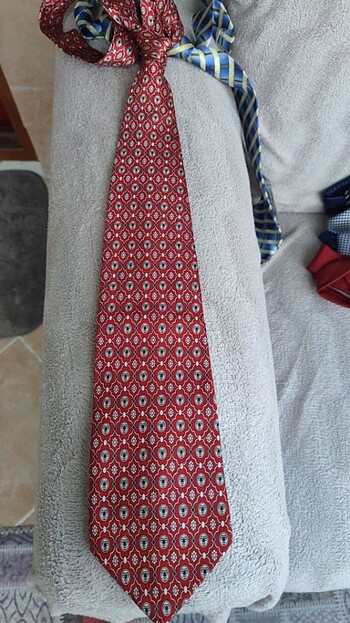 Erkek kırmızı şal desenli kravat 