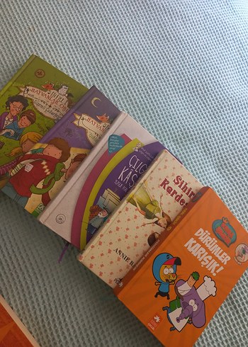 Çocuk Kitapları Seti - Masallar ve Hikayeler fiyat sorunuz!!!!