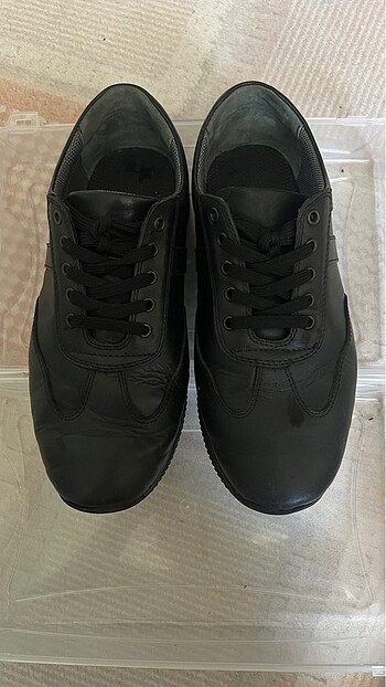 Sneaker ayakkabı