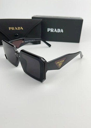 Prada Siyah Kadın Güneş Gözlüğü - Görsel 2