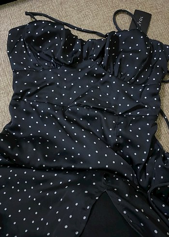 Puantiye Desenli Askılı Uzun Kokteyl Elbisesi - Görsel 6