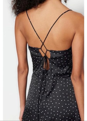 Puantiye Desenli Askılı Uzun Kokteyl Elbisesi - Görsel 4