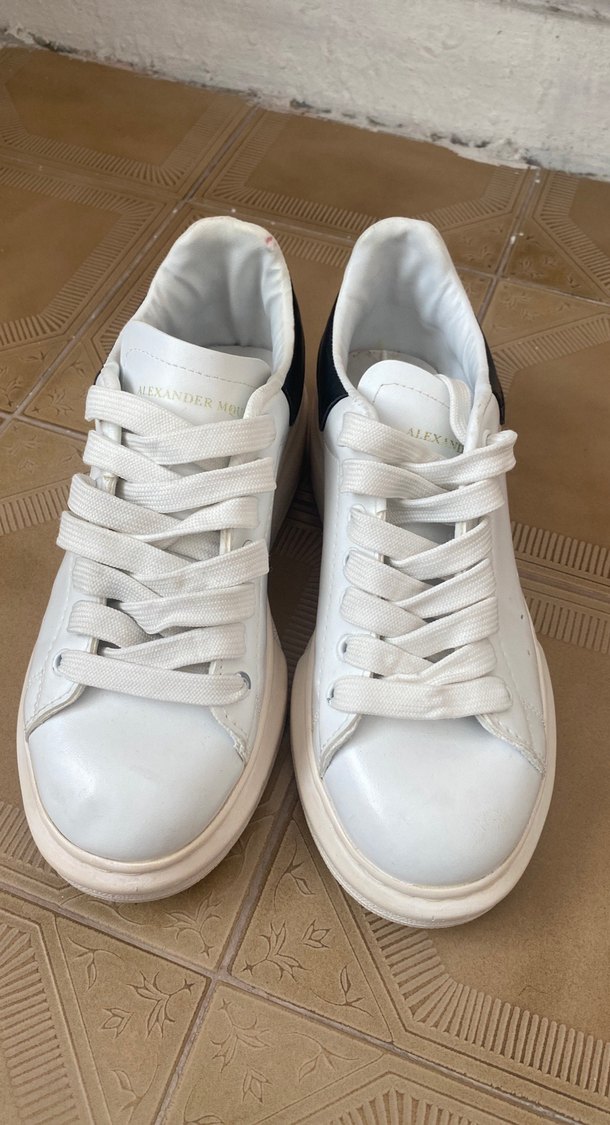 Beyaz Stiletto Topuklu Kadın Spor Ayakkabı - Görsel 2