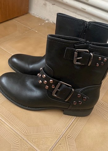 Tokalı Siyah Deri Biker Bot - Görsel 3