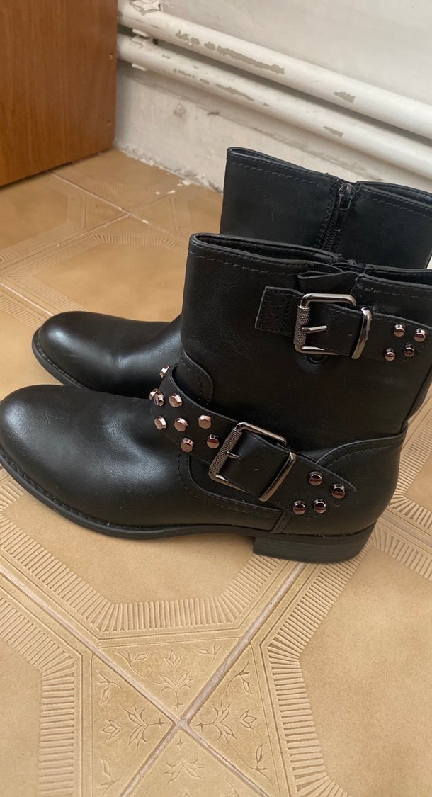 Tokalı Siyah Deri Biker Bot - Görsel 3