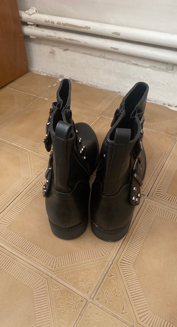 Tokalı Siyah Deri Biker Bot - Görsel 2