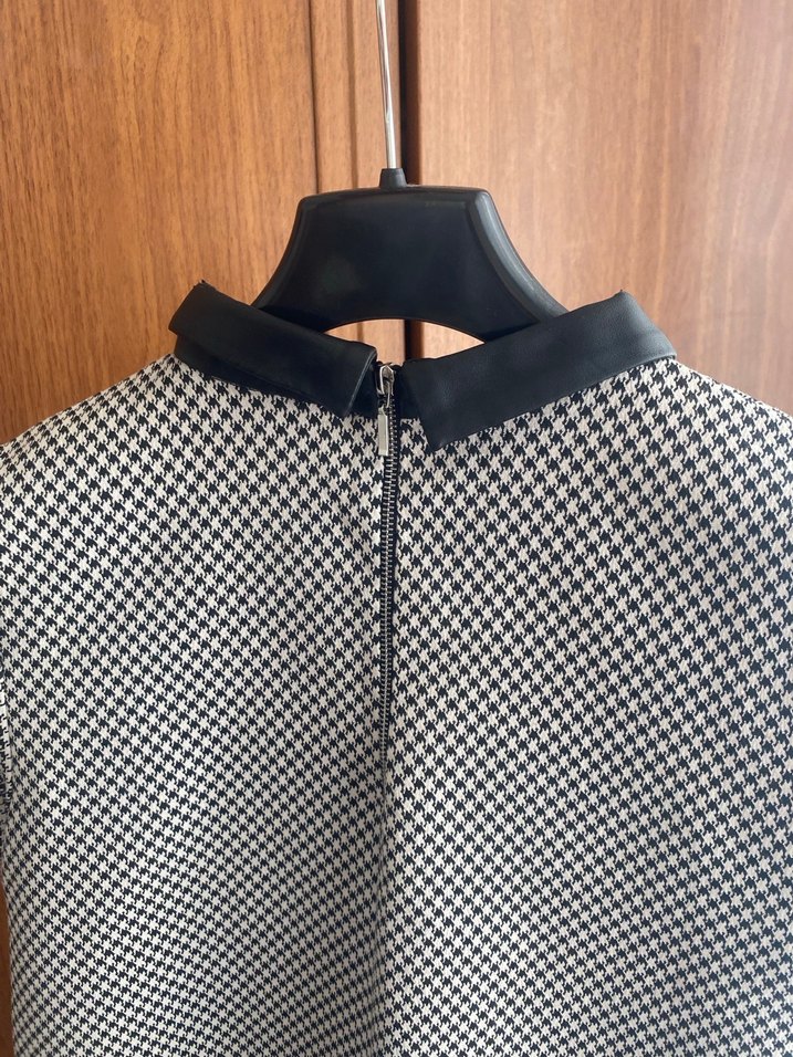 Zara marka Kareli Kısa Kollu Midi Elbise - Görsel 3