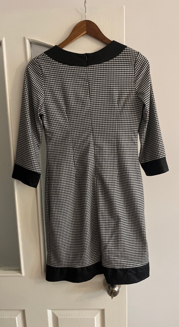 Siyah ekose desenli kadın elbise - Görsel 2