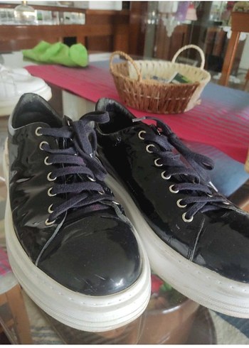 Diğer Siyah Parlak Bagcikli Sneaker
