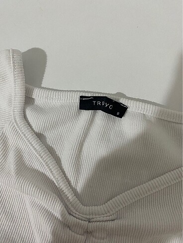 Trendyol & Milla beyaz crop