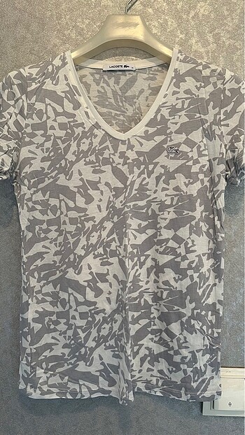 Lacoste tshirt