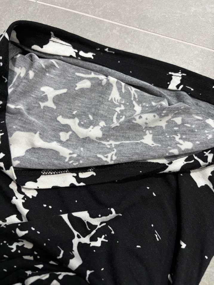 Kadın Siyah Beyaz Batik Desenli Balıkçı Yaka Bluz - Görsel 2