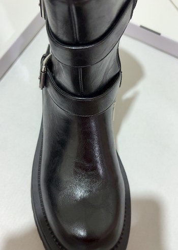 İNCİ Deri Bot - Görsel 4