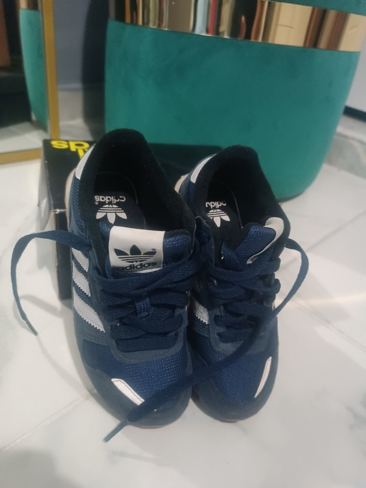 Adidas unisex Lacivert Spor Ayakkabı - Görsel 3