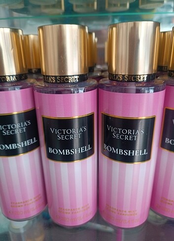 Victoria secret'ın vücut spreyi 