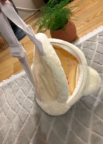 Beyaz Peluş Kedi Şeklinde Sırt Çantası - Görsel 3