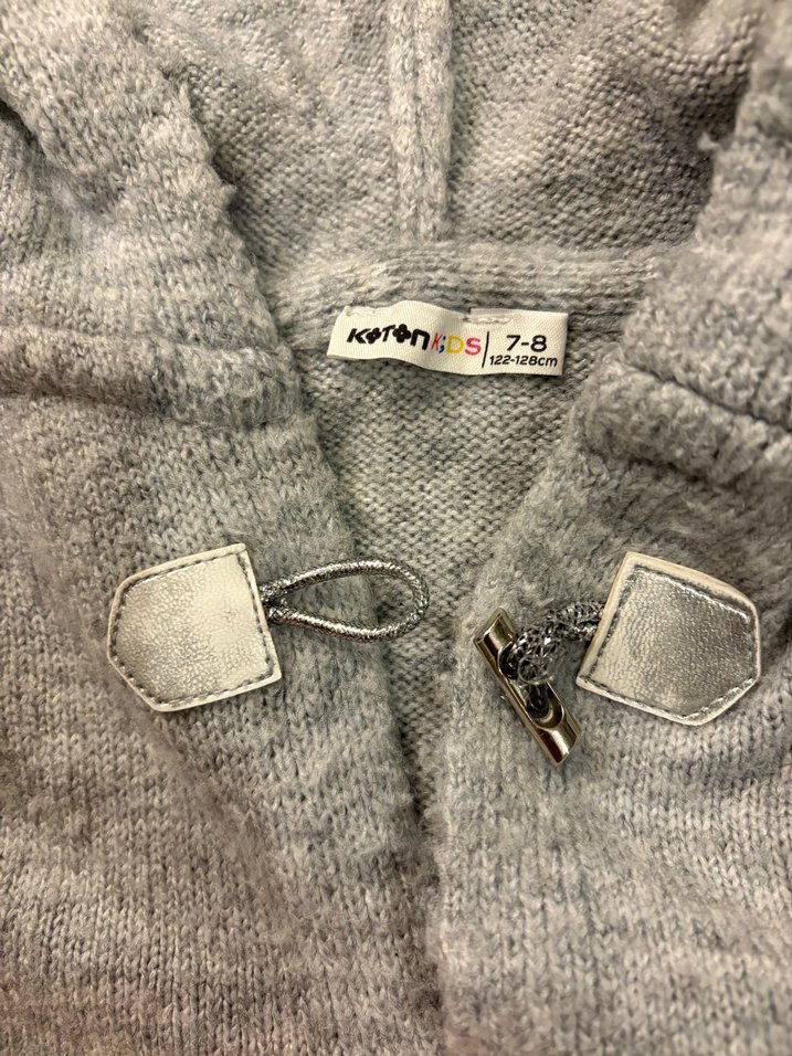 Gri Kapüşonlu Örgü Kız Çocuk Hırka - Görsel 3