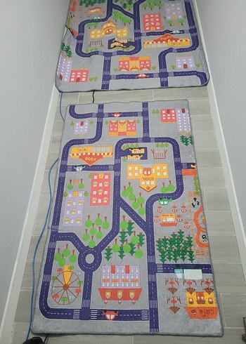 Çocuklar için Çok Renkli Oyun Halısı - Görsel 2