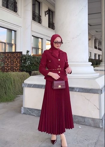 Bordo Piliseli Uzun Kadın Etekli Ceket Takım